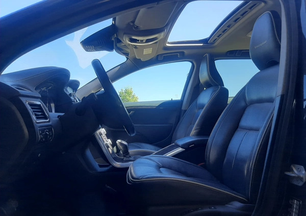 Volvo V70 cena 46700 przebieg: 249144, rok produkcji 2015 z Sieniawa małe 781